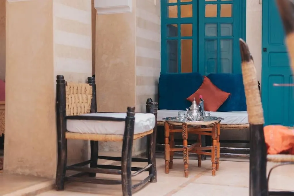 Riad Bouhalla 240M2 In Der Medina Mit Terrasse Marrakesh 0*,  Morocco