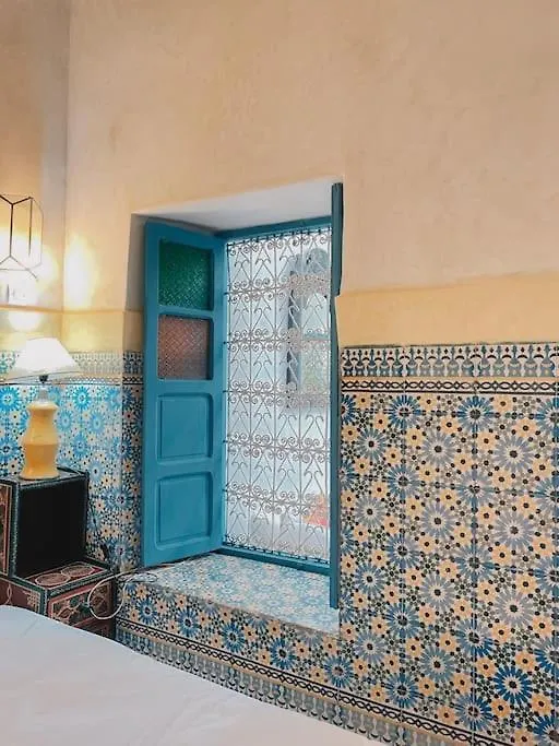 Riad Bouhalla 240M2 In Der Medina Mit Terrasse Marrakesh